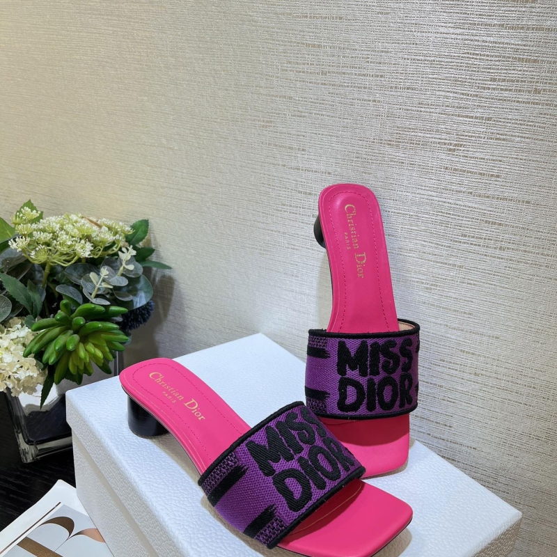 ch**an D*or slippers